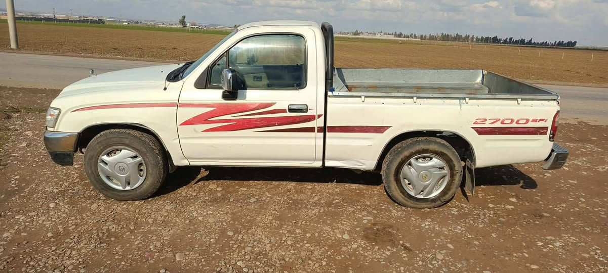 السلام وعليكم
سيارة بيكب تويوتا موديل 2002 السيارة باسمي شرط التحويل رقم جديد مصطره
صلاح الدين 
 المحرك شرط بدون صبغ للمزيد من المعلومات 
الإتصال على الارقام التاليه
كورك ***********
 زين***********
العنوان اربيل
