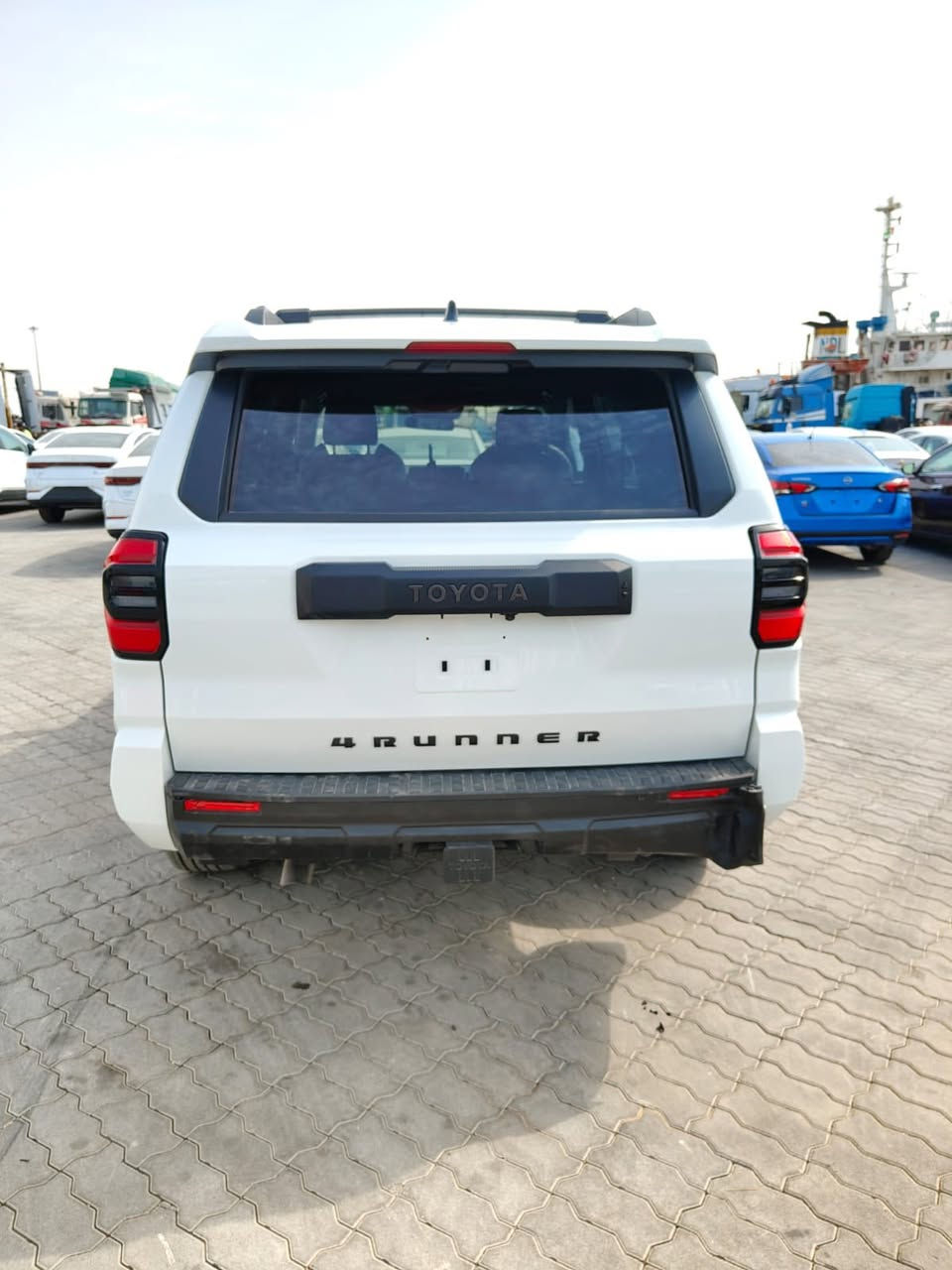 تويتا فور رنر
موديل 2025 

مواصفات sr5 

4 سلندر 2.4 

7 راكب 

تشغيل عند بعد

ايرباك ستيرن

بدون دواخل بدون صبغ

شوية تعديل بل بنيت 

ترقيم شمالي 

السيارة موجود ب اربيل 

*********** واتساب موجود

***********
