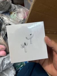 ايربود • طبق الاصل • قطعتين