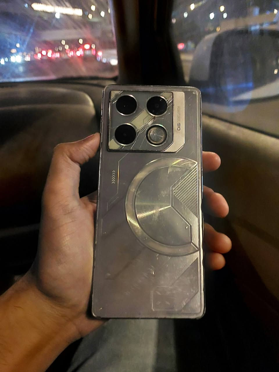 انفينس جي تي 20 برو جهاز نظيف ذاكره 256 عشوائيه 24 شريحتين بالببجي 120 فريم سعر 125 شراي يتصل***********
