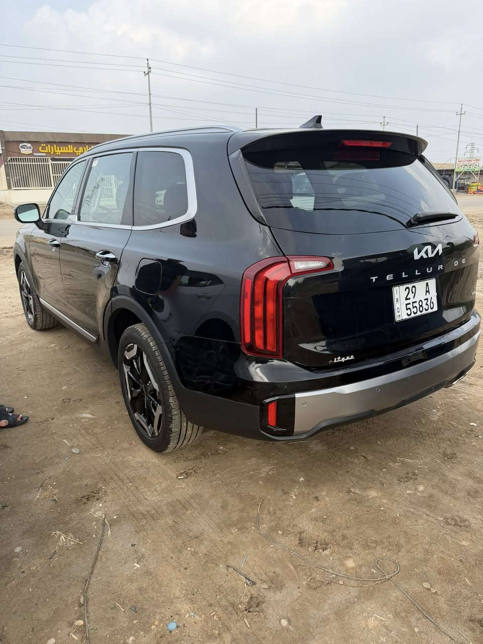 سلام عليكم سياره تلورايد داخله كتاب شهداء  باسمي موديل2025 بيها ٣ قطع صبغ  السعر٢٣٥ السياره رقم واسط  ماشيه ١٢٠٠٠ml  رقم التلفون ***********
