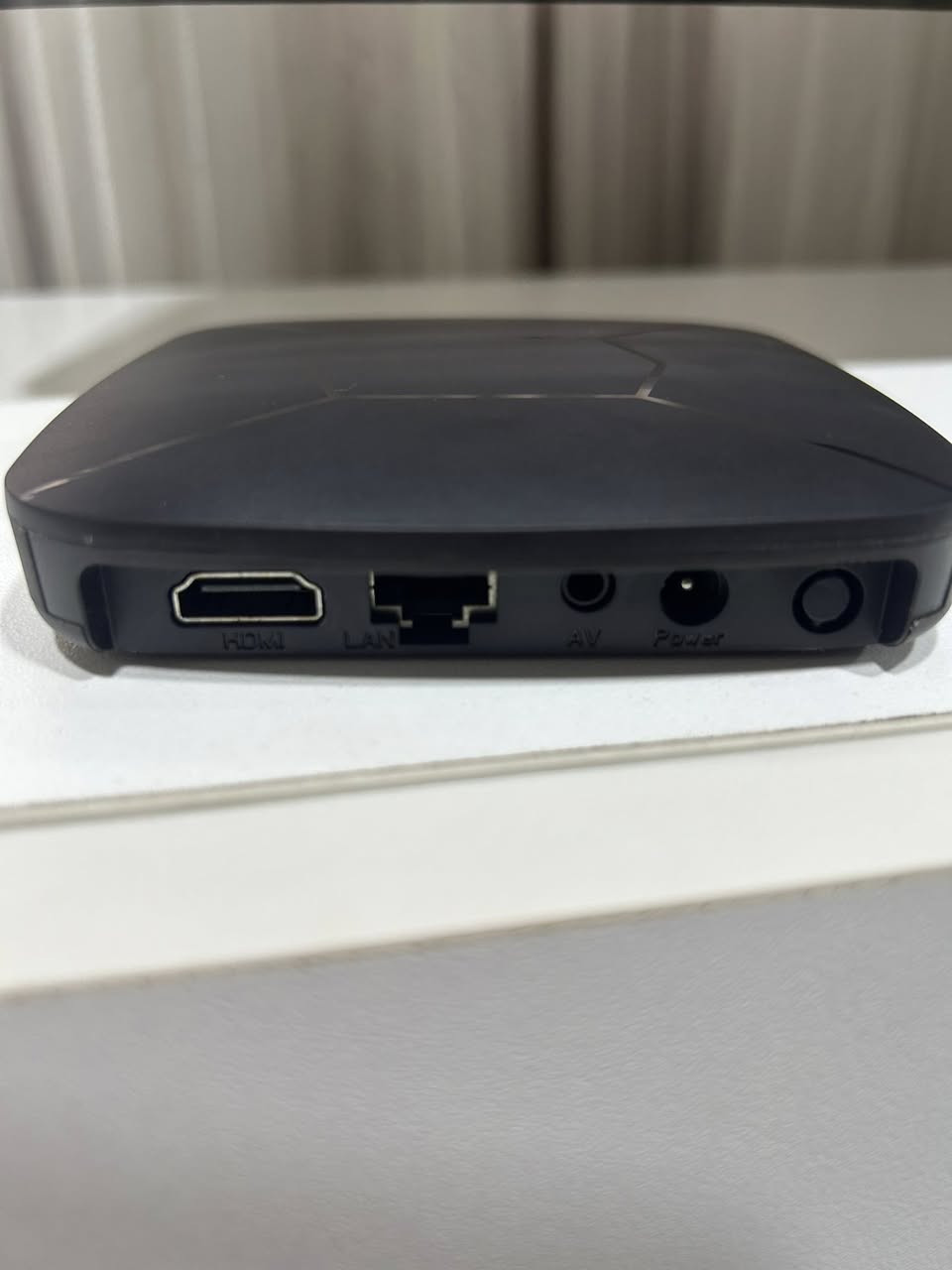 TVbox 128gb ram 8 hi balaya eshi nakrdua android 14 wife ,youtube ,netflix , facebook, chrome, play store y tyaya atwani hamu barnamayak dagri , zor sari7a u ultra HD ya 50 hazar gayandn haya


**إذا كنت صاحب هذا الإعلان وتريد حذفه لأي سبب، رجاءا أرسل رسالة إلى الدعم الفني**