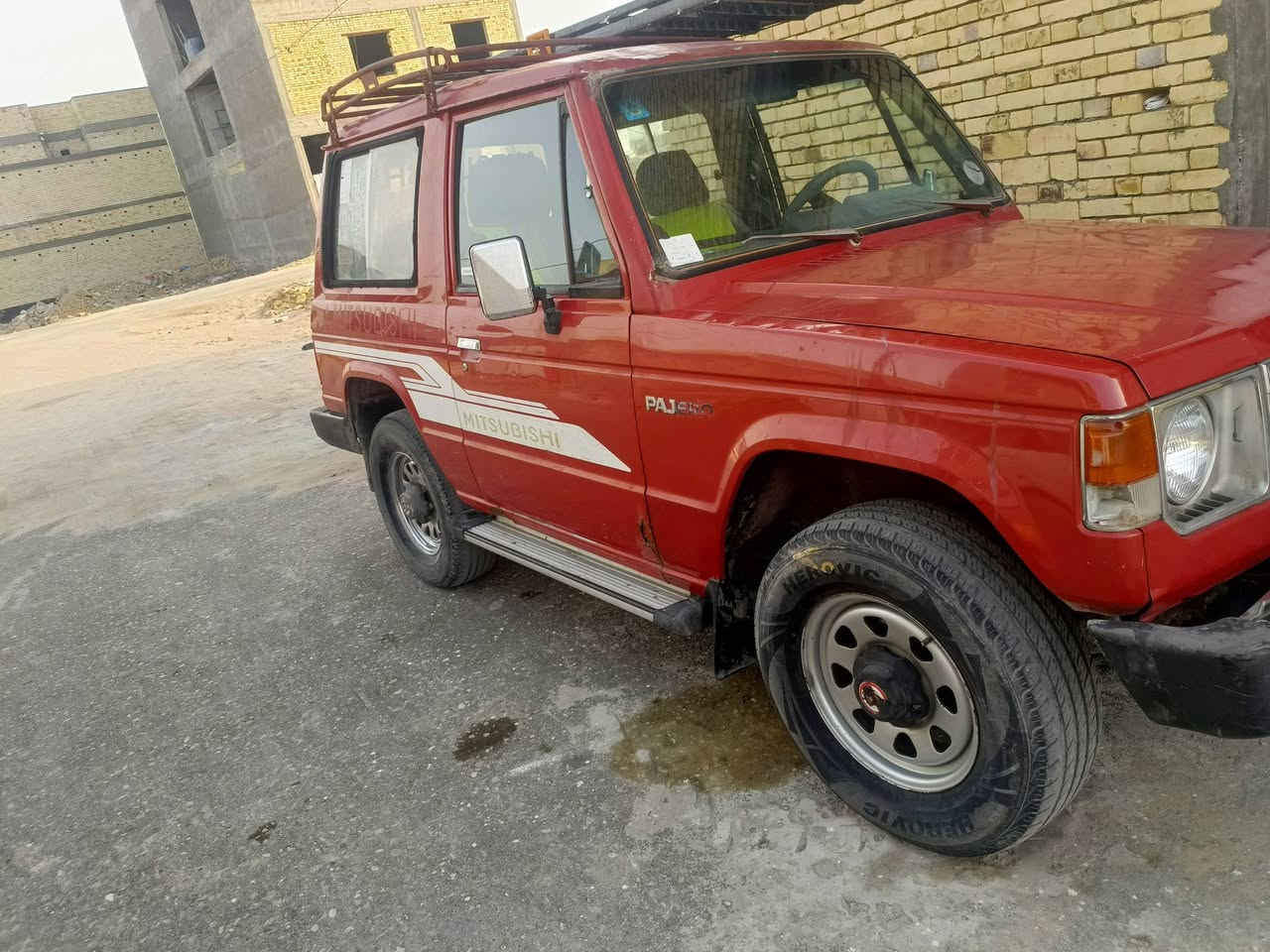 سيارة باجيرو موديل 91 رقم انكليزي باسمي السعر 35 وبي مجال ***********
