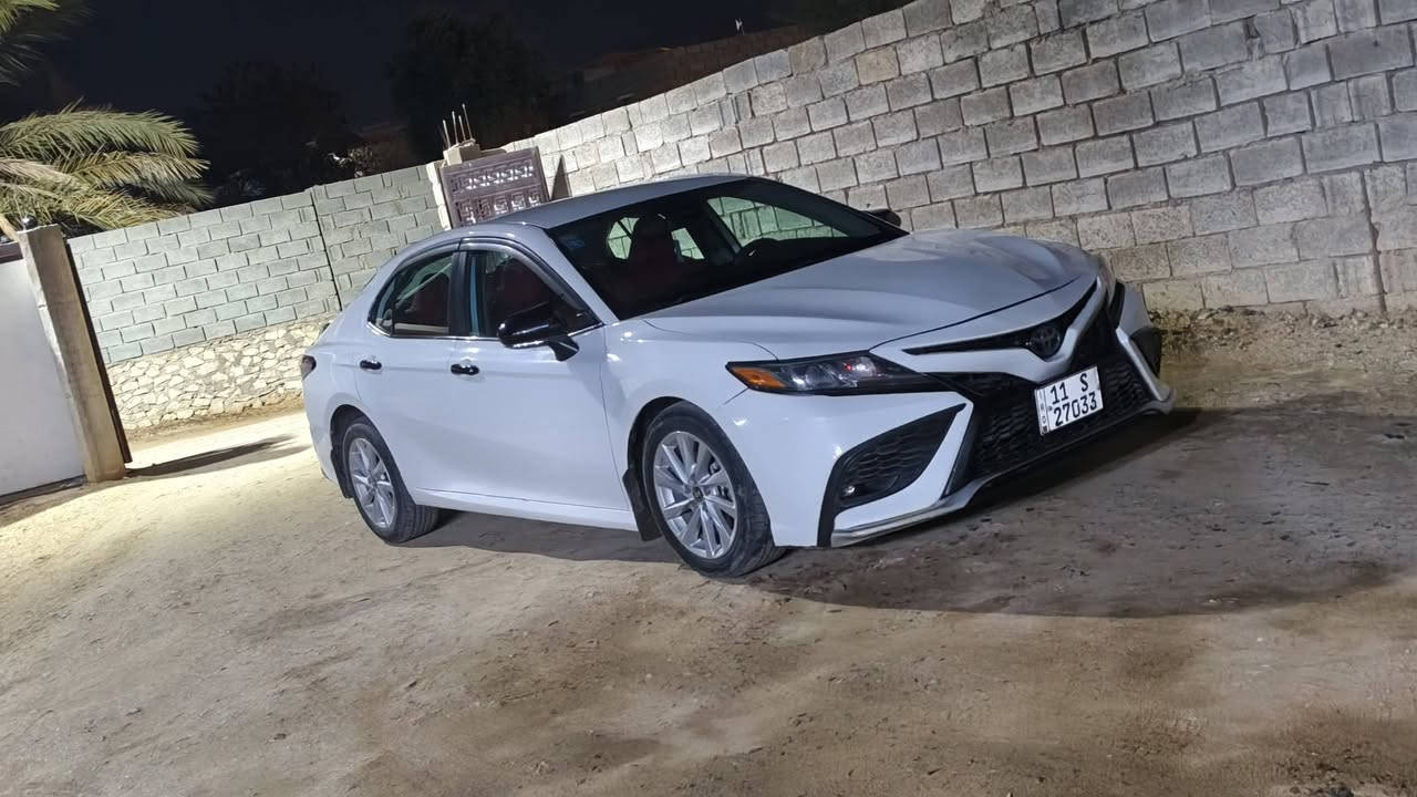 كامري 22 LE
ضرر بالبصورة فقط بنيد صبغ بدون دواخل
رقم بغداد هايبرد 
سعر المطلوب 21.000$ 
الاتصال. ***********
