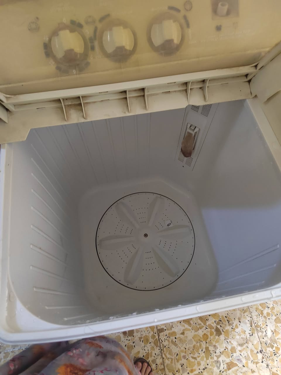 غساله نظيفه جبيره ع فحص ب100 وعربانه طفل نظيفه ب20 ولقفص ب5 نظيف مكاني نهايت حي اور وره السده


**إذا كنت صاحب هذا الإعلان وتريد حذفه لأي سبب، رجاءا أرسل رسالة إلى الدعم الفني**