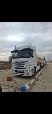 للبيع سيارات عدد 5 فول مواصفات   يشتغلن بياضات او اسود سيارات حيل جدد ...