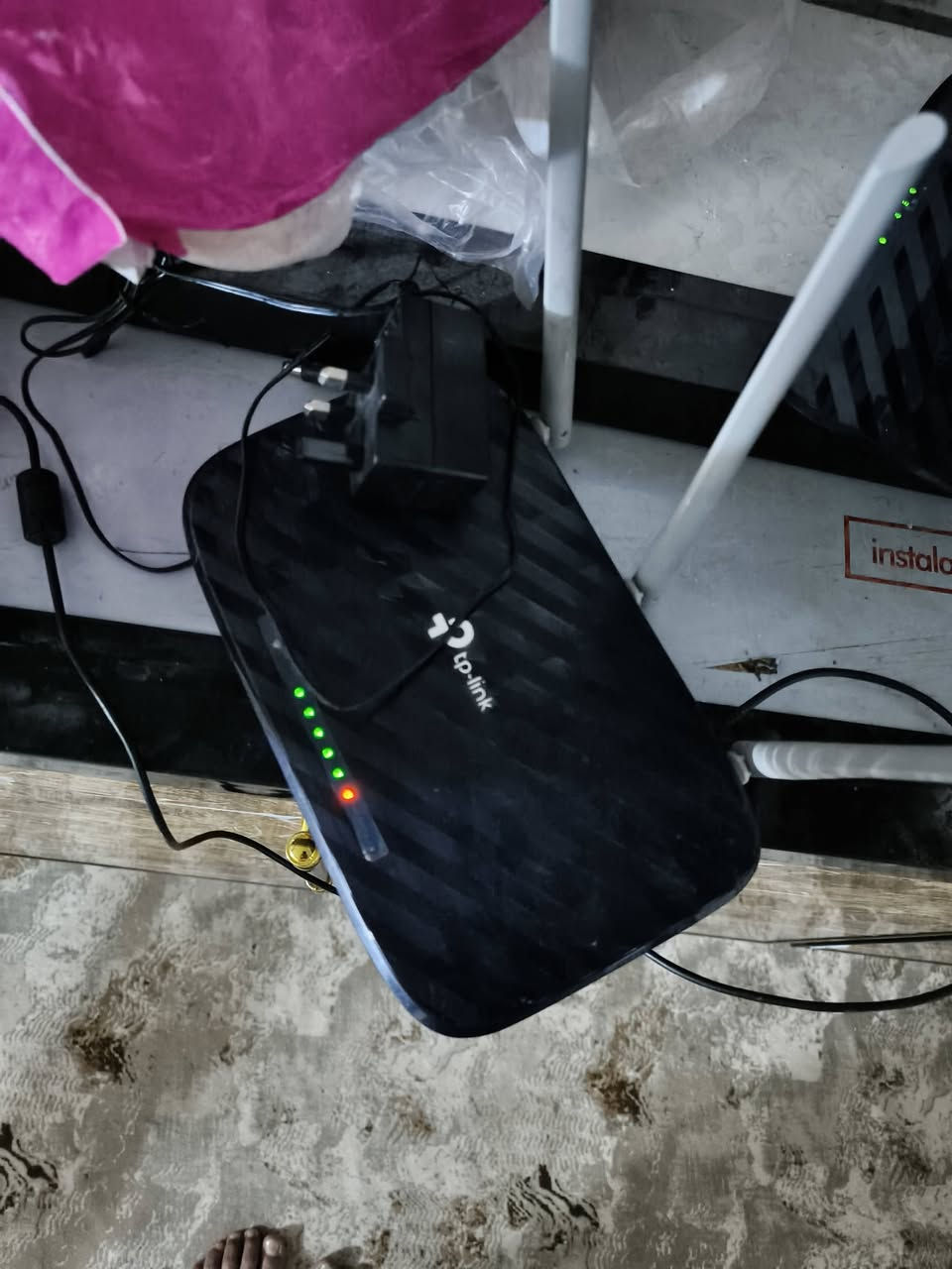 وصلت وجبه جديده روترات.  شرت النت. شرط الفحص تفحص اله تاخذ.  وصلت  تحويله مال انترنيت ضوئي شرط. روترات. اكو 15 اكو 13 اكو 10. مكاني شرك الطارق قرب محطة الشمس ***********
