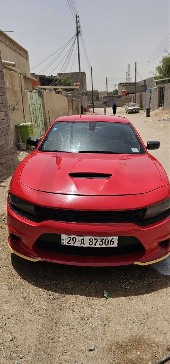 السلام عليكم . مكلف بالنشر مكلف بالنشر
جارجر 2016 معلاية 2017 
ضربتها جاملغ و بنيد والباقي كلها كفالة 
رقم واسط دولي الجديد السيارة موجودة بالبصرة وبأسمي وتحويلها بالبصرة 
شاشة تحكم ستيرن بدون سلايت 
هذا رقم راعيها *********** 
السعر 160 وبيها مجال قليل
