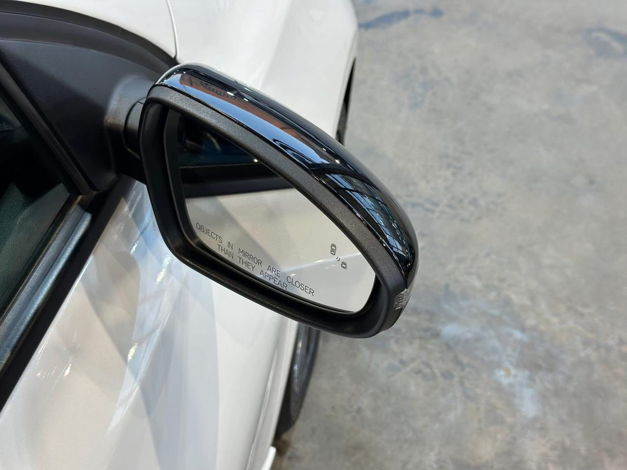 السلام عليكم اخوان فورتي جي تي لاين موديل 2023 السياره بدون رقم بيها بارد بالجاملغ الامامي اربع اصابع السياره ماشيه ٢٠ ميل سعرها ١٥٨ والسياره جديده زيرو  صوره الحادث مرفقه الحادث صار بالعراق
***********
***********
