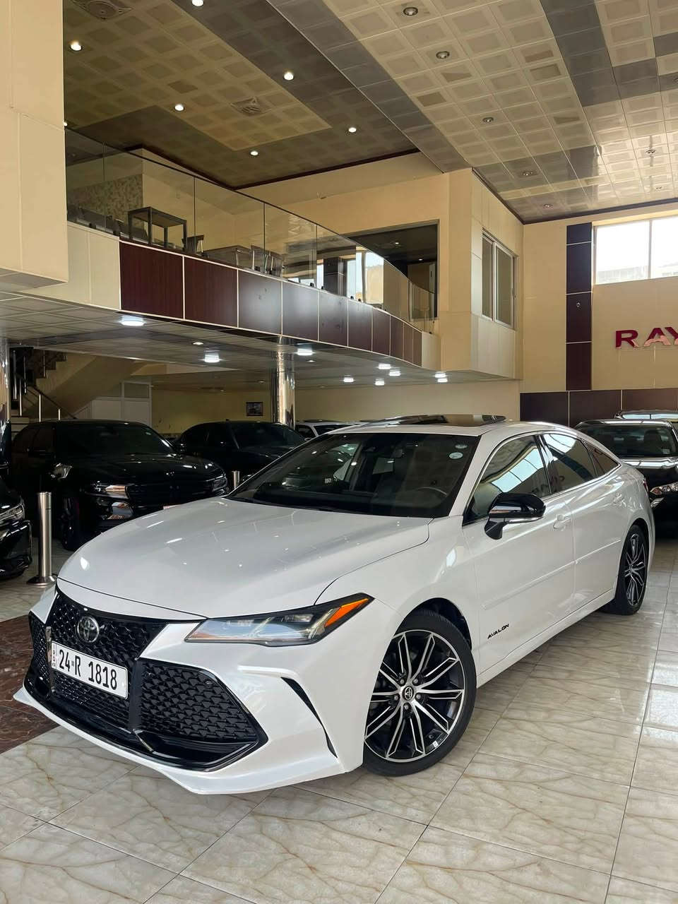 تويوتا افالون 2019 Touring*
محرك V6 حجم 3.5

*فول مواصفات*

داتاشو 

ابواب بصمة

 • شاشة وسطية 9 إنج

 • نظام ملاحة

 • دعم Apple CarPlay وAndroid Auto

 • نظام صوت JBL

 • كشنات جلد مع تدفئة وتبريد

 • مقعد السائق كهربائي مع ذاكرة

 • مثبت سرعة راداري

 • رادار تصادم أمامي

 • تنبيه الخروج عن المسار

 • مراقبة النقطة العمياء

 • كاميرا خلفية

 • حساسات أمامية وخلفية

 • فتحة سقف

 • شحن لاسلكي

مود درايف اربع أنظمة
كلين

عنوان دهوك معرض ريان

‏الاستفسار على أرقام التالية

***********
