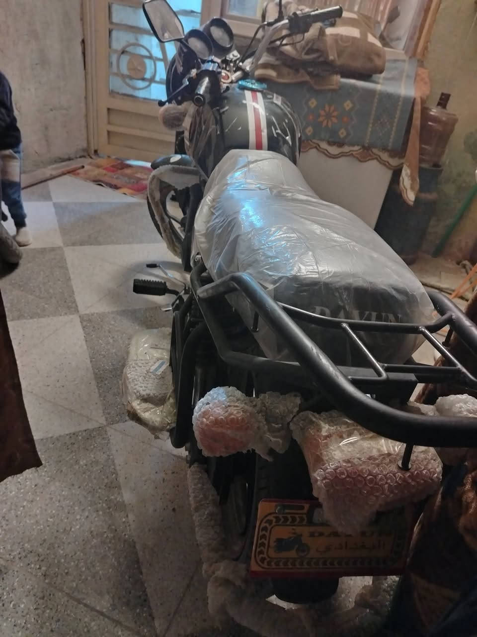 السلام عليكم من رخصة صاحب الكروب // دراجه دايوان موديل 20 اوراق اصولي الدراجه جاهزه من كلشي الحلال جديد تجي وشوف بعينك احله من الصوره سعر مليون و 300 مكاني كربلاء الحر  ***********
