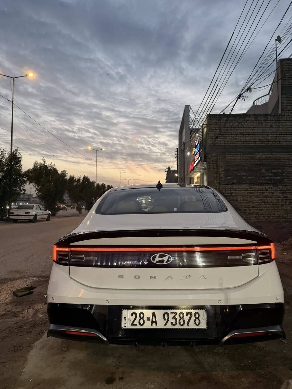 سوناتا 2024 خليجي Limted
السياره بيها بارد عدد٢ صغير جدا 
ماشيه 70 الف كيلو
***********
المكان النجف
السعر 210 ورقة
