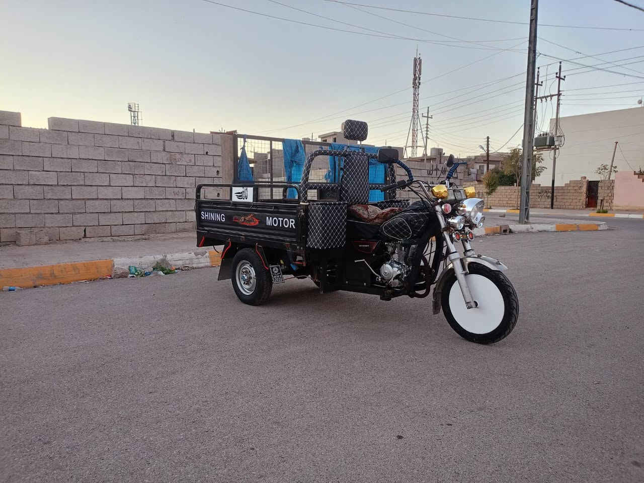 سلام عليكم اخوان ستوته للبيع موديل 2020بليته ومنفيس تيران جدد كلاه بلاد بشرط ركبه شرط كهربيات شرط صبغ بلادي محرك شرط العنوان كركوك سعر مليون ٣٥٠ بيها مجال قليل اخوان لمو شراي لا يكسر بل سعر راقم لموبايل ***********ملاحظه خاص ما جوب
