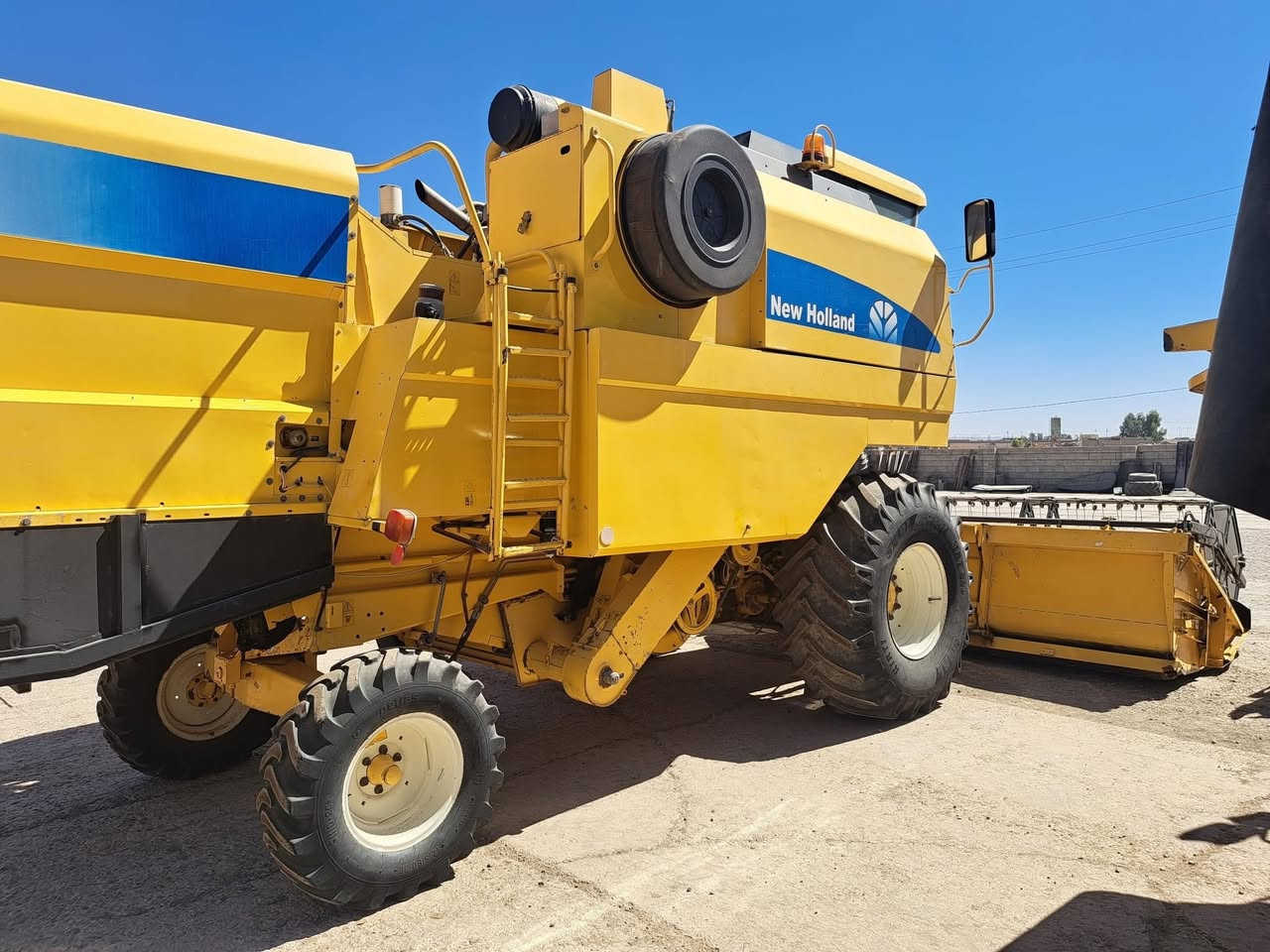 حاصودة للبيع
مواصفات :
*موديل 2007
*هايدرو 54
*رقم اربيل
*أوروبي بلجيكي اصلي
*مكفول كفالة عامة
العنوان : كركوك - قرب مطعم ميديا
رقم الهاتف :
***********
***********
