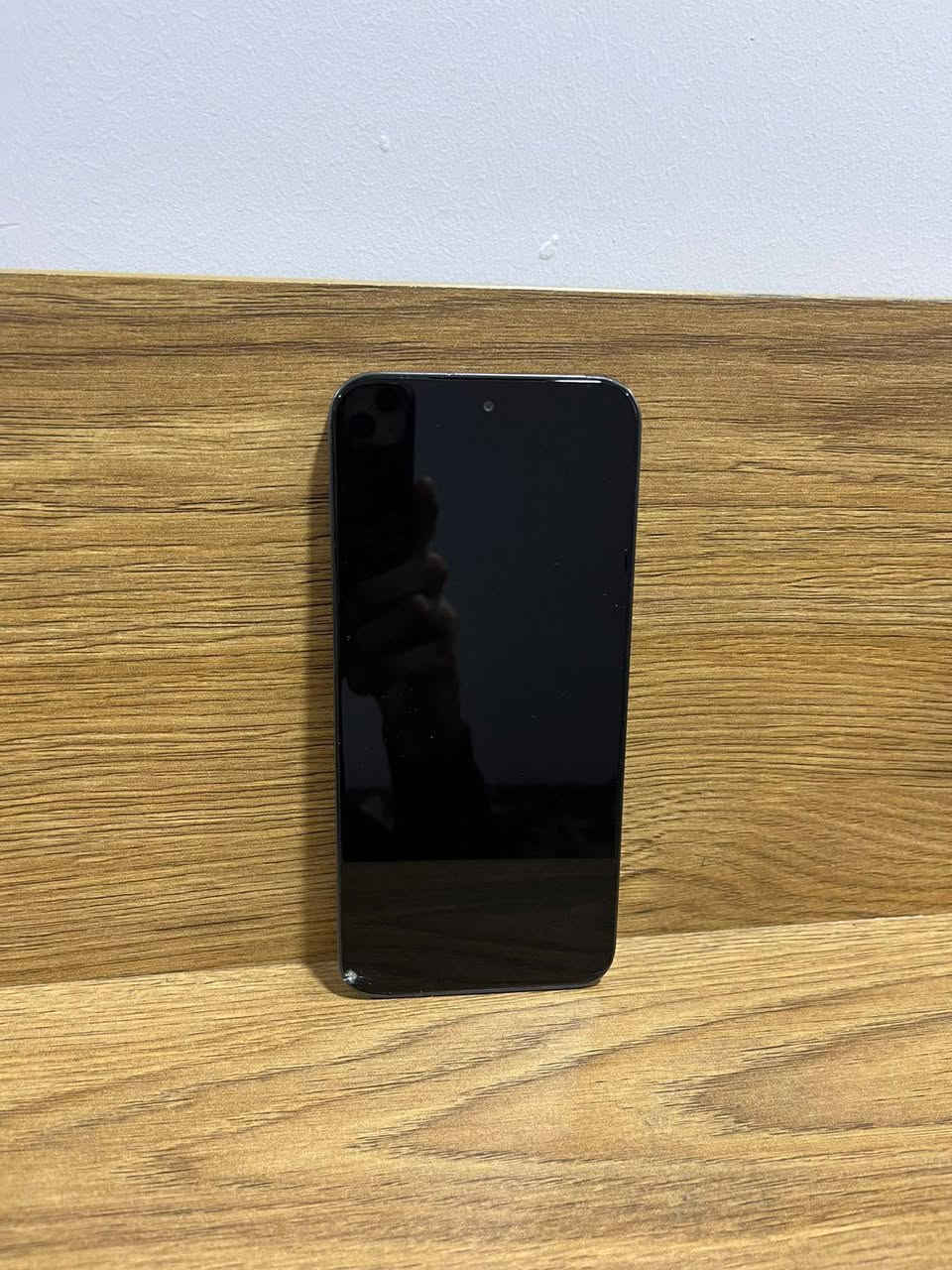 انفنكس gt 30 pro
نشر

النظام والأداء

المعالج Media Tek Dimensity 7400 :(CPU

المعالج الرسومي (Mali-G615 MC2 :(GPU

نظام التشغيل 15 Android مع واجهة 15 X

الذاكرة 8 GB LPDDR5X :(RAM ( ذاكرة

التخزين 256 GB

شريحة هاتف

الشاشة النوع

AMOLED:

معدل تحديث الشاشه 144 هرتز بوبجي 120 FPS

البطارية والشحن

السعة: 5500 mAh

شحن عكسي : نعم حتى 10

سعر 225 وبي مجال أسفل الشاشه كسر ما امتثر على الملس صطحي


**إذا كنت صاحب هذا الإعلان وتريد حذفه لأي سبب، رجاءا أرسل رسالة إلى الدعم الفني**