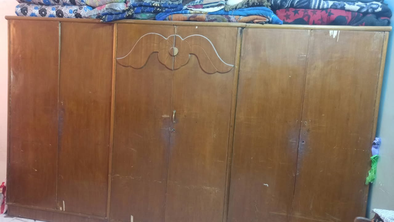 كنتور ابو سته سعره 60 الف وميز مريا سعره 20 الف


**إذا كنت صاحب هذا الإعلان وتريد حذفه لأي سبب، رجاءا أرسل رسالة إلى الدعم الفني**