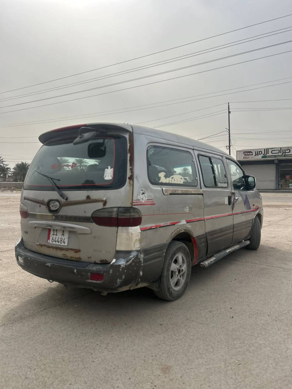 السلام عليكم استاركس 2007 اصل  11راكب  بغداد باسمي تحويل ثاني يوم  امصفرة هايئة ومرور !  مكينة تجفيت جديد    كلة نفض صار شهرين من جفتتهة السيارة سياحي أربعة دسك  الشاصي من جهة السايق امعمر درجة اولاً مير وأكسل جدد  والكشر شوف العين  السعر 65 بيهة مجال بسيط أي استفسار اتصل ع الرقم ***********.
