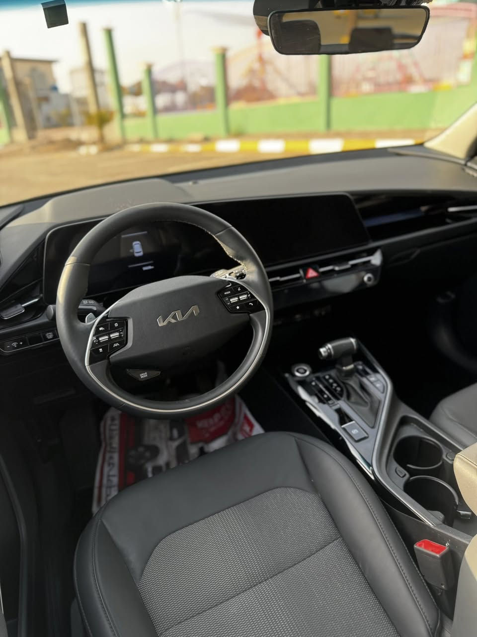 كيا نيرو 2024 EX
هايبرد وبانزين

🚨ماشية :    50الف  كم   

-------------------------------

مواصفات EX

-اشارات مرايا 

-رادار بالمرايا 

-شاحن تلفون

- بصمة 

- جلد 

-شاشة كبيرة 

-  تدفئة كشن

- تحديد المسار

-بكلايت لد

-قطعتين تبريد 

 -كشنات جلد

-تدفئة ستيرن

-رادار امامي وجانبي  

----------------------------

🚨الضرر:   صبغ جاملغ وباب اليسار  -------------------------------------------

 

‭0787 974 5770‬

🚨السعر:- 142$
