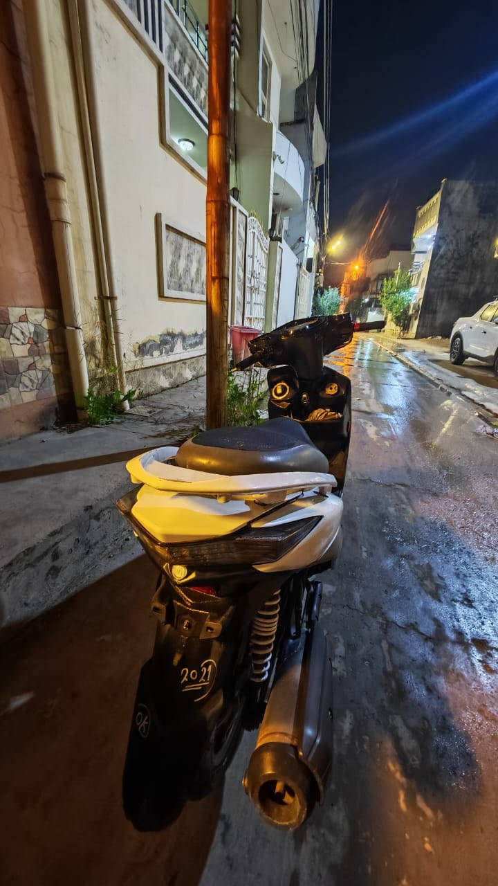 سلام عليكم سكنس لد الدراجة خير من الله مكينه ناعمه كلش معدل شلعة طيران الدراجة جانت ٦٣ ورجعتهة بلادي بيدي شغل بغداد درجة أولى سعرها ٨٢٥ وبيها مجال شي بسيط مكاني بعقوبة المركز رقمي ***********
