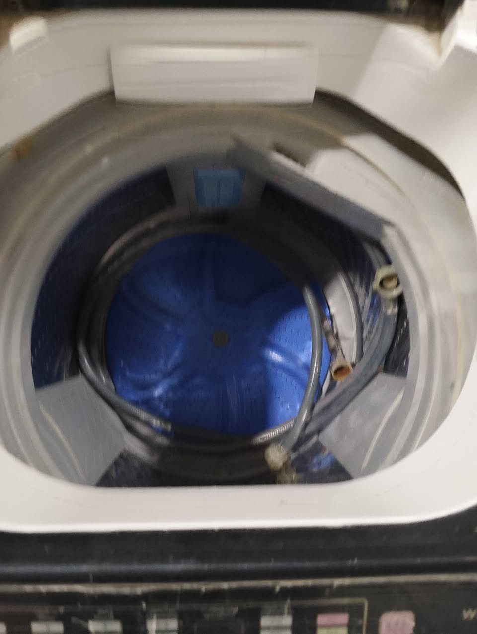 غساله وتماتيك 7 كيلو شغاله بس مجفف ميشتغل سعره75


**إذا كنت صاحب هذا الإعلان وتريد حذفه لأي سبب، رجاءا أرسل رسالة إلى الدعم الفني**