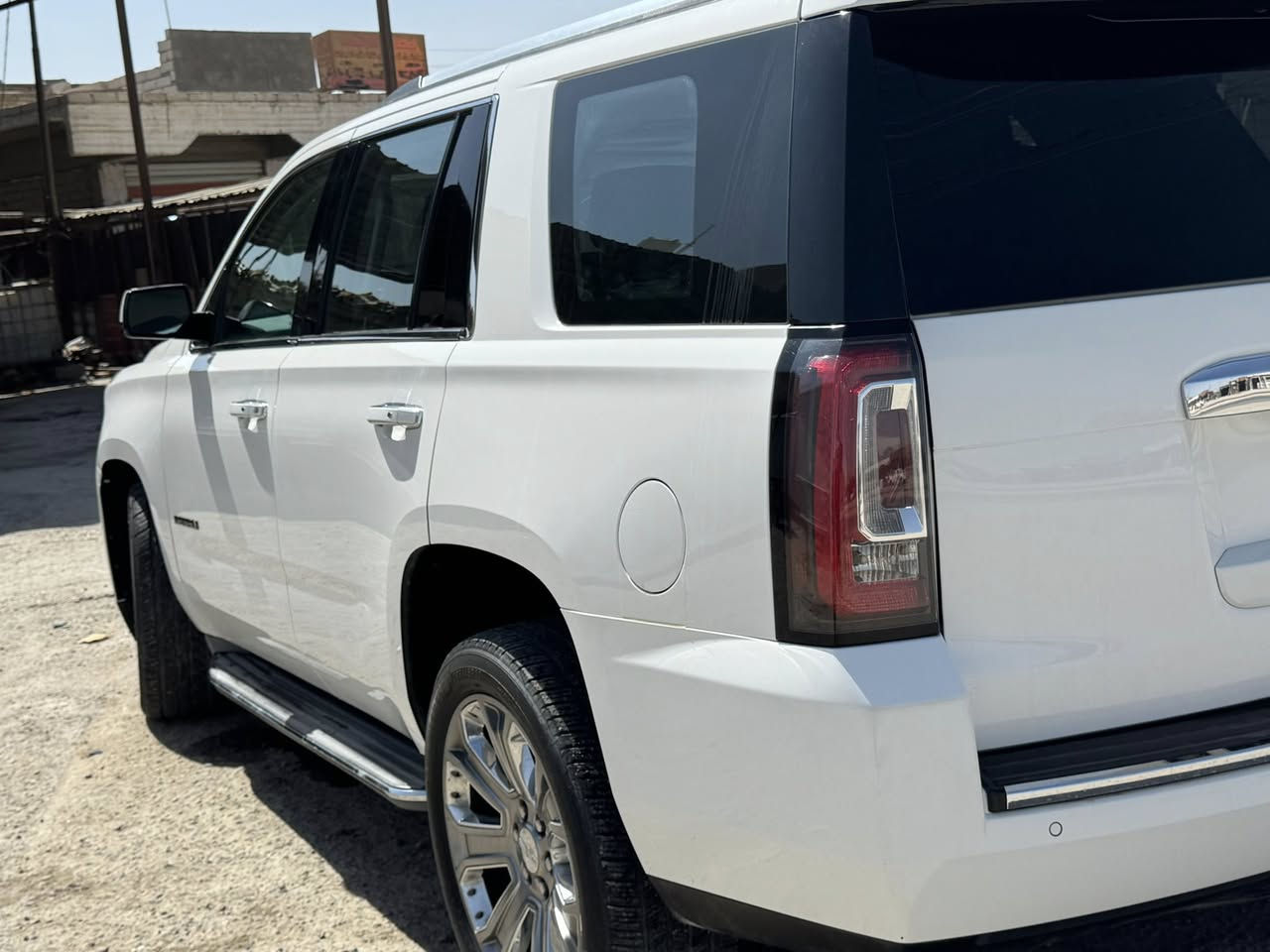 يوكن دينالي اعلى فئه رقم بغدادماشيه١٥٠الف ميل.
جديده واردامريكي كفاله كلين تايتل بدون حادث وضربه وبارد وتكحيل حتى الدعاميات مكفولات فقط جماليه نصف البنيد كليرومعاهافحص السونار
موديل 2020  اصل 15
التحويل ثاني يوم 
فوول مواصفات١/ ١المواصفات
-تحكم ستيرن مع تدفئه ستيرن
-تحكم مري مع الستيرن
-استيرن كهرباء 
مع تحكم دواسه بانزين وبريك
-نظام مانع تصادم رادار
-دبل باتري 
-جكات  
-عينه ذكيه ضغط اطارات مع معرفه العطلات وكثيرمن المواصفات 
-قاصه  
-كشنات كهرباءامامي خلفي فوول
-تبريدمركزي امامي خلفي
-تدفئه تبريدكشنات
-كشنات جلدمطعمه بصاج
-ميمري خزن كشنات
-داته شو 
-بانوراما
-شاشه سقفيهDVD
-مانع انزلاق+مانع منحدرات+نقطه عمياء+فور ويل درايف+رادار 
-تشغيل عن بعد
-مرايا شفط
-حساس خلفي امامي
-مساج كشنات هزاز 
-بصمات ابواب عدد٥
-صندوق كهرباءذكي لمس
-جامه خلفيه لمس منفصله 
-مراه اماميه ذكيه عاكسه للضوء
-تخم تايرجديد ويل ٢٣
-نظام موازنه الحمل الذكي   
السعرالمطلوب 375وبيهامجال اومراوس بسياره عاليه لون اسود وحسب القناعه
للتواصل*********** وتساب متوفر
