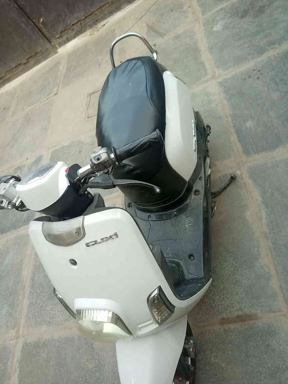 سلام عليكم دراجة بوليس كابريتر دراجة كاملا مكملا كهربائيات كلها كاملا بوشا 55 سعر 550وبيها مجال مكان كربلاء حسينيه  📞***********
