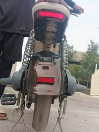 شباب دراجة للبيع أو مراوس ب ار 9 للاسفسار الاتصال على الرقم 0788511796...