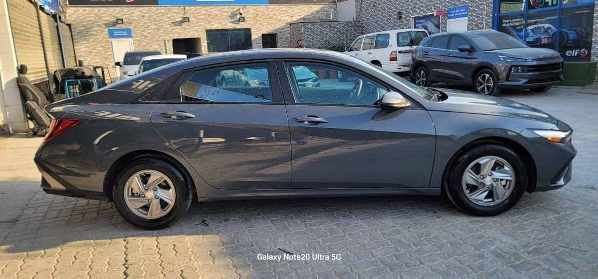 بإمكان إدخال السياره بكتاب شهداء
*تم الشحن إلى المنفذ سفوان*
*هونداي النتــــرا موديـ2025ـل*
*السعر124(مكفوله من الصبغ)*
واصل المنفذ سفوان (مصلح ) بدون كمرك
سيارة حاليا مشحونة الى المنفذ سفوان 
(مكتب الماجد الأستيراد السيارات الوارد الأمريكي والكندي)
(العنوان ، البصرة ، سفوان،  )
ولدينا وكلاء جميع محافظات العراق
اتصال او واتساب :
( حسام الماجد)
***********
‏***********
