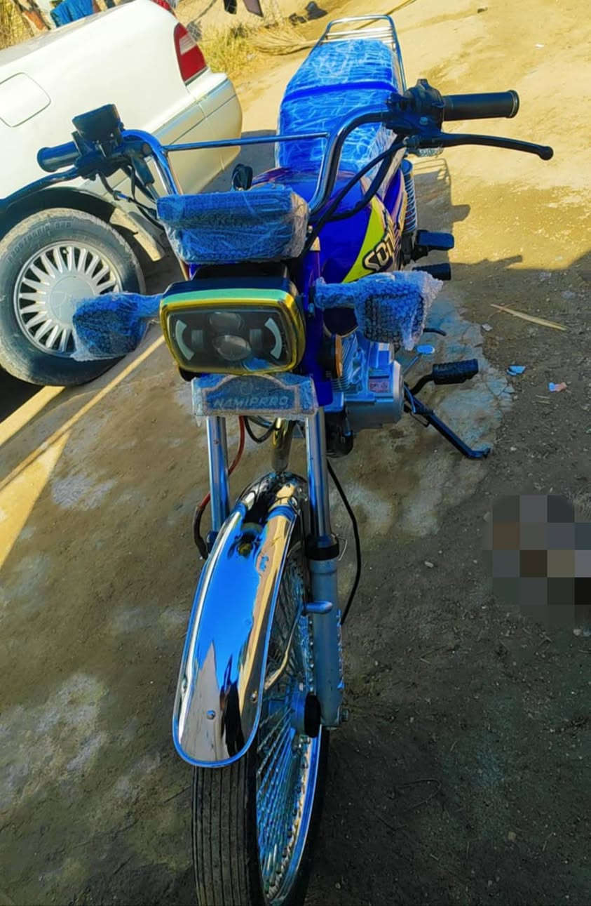 السلام عليكم..
للبيع تايكر 2024كفاله عامه وكرهبائيات شغاله فقط الشاشه عاطله

المكان بابل الحمزه الغربي بلقرب من شركه الاتحاد 
 
الاستفسار... ‏‪0784 184 3502‬‏
