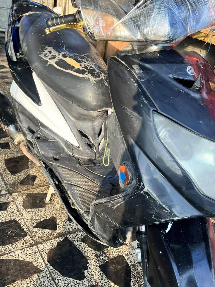 سكنس فحل نوزل دراجه للبيع مابيه شي شغاله سلف هندر الشكلمثل ما موضح بلتصوير شراي خابر ***********
سعر 350 الف
