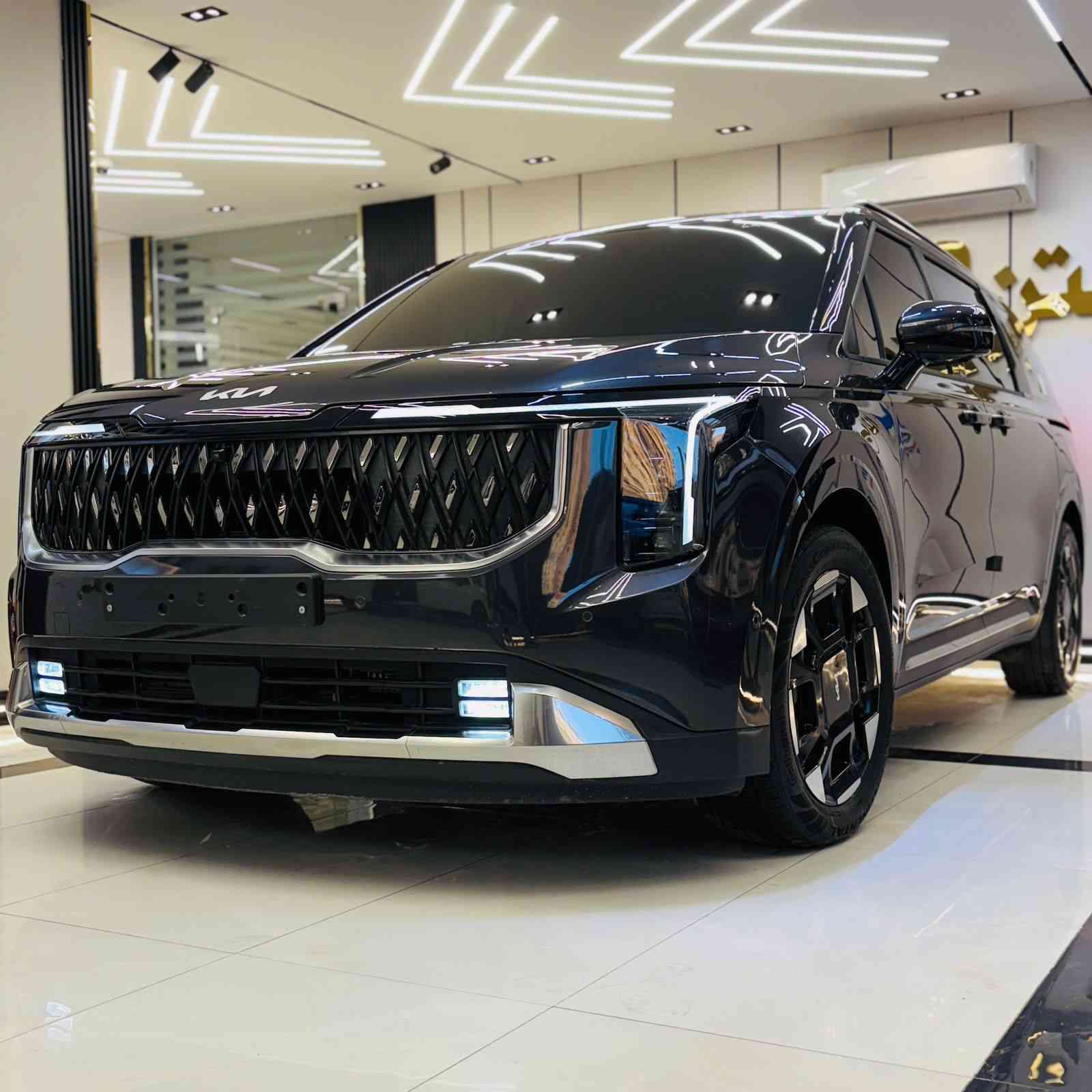 ✨ KIA CARNIVAL موديل 2024 — حالة زيرو فعليًا
لو بتدور على عربية عائلية فخمة، واسعة، ومريحة في كل تفصيلة…

يبقى كارنفال هي الاختيار الصح 💯

✔️ موديل 2024

✔️ عداد 4,000 كم

✔️ حالة زيرو

✔️ 9 مقاعد

✔️ استلام فورى🔥

✔️ أنظمة أمان متكاملة

عربية سفر، عيلة، وشغل…

تخدمك في كل استخدام وبأعلى مستوى راحة 👌✨

💰 متاح الدفع كاش أو تقسيط بنكي

📞 للتفاصيل و المعاينة 

كلم الكابتن:01034566890


**إذا كنت صاحب هذا الإعلان وتريد حذفه لأي سبب، رجاءا أرسل رسالة إلى الدعم الفني**