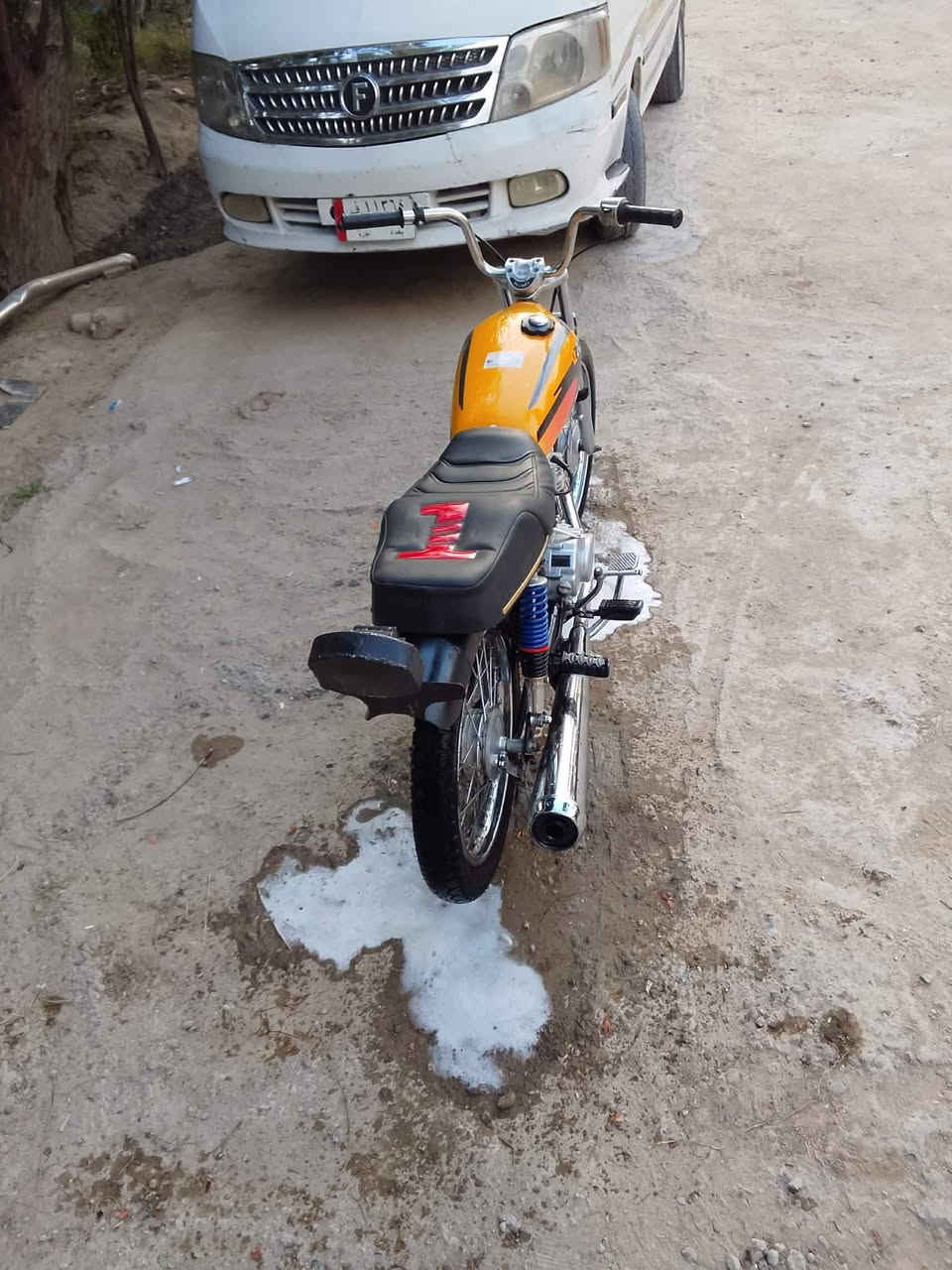 اربعه كير أوراق سكنر مويل 2025سعره 450وبيه مجال قليل حك جيه مكان كربلاء الحسينيه  رقمي ***********
