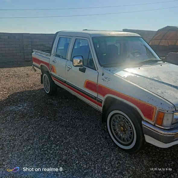 السلام عليكم بيكم 88 للبيع حار بارد محرك. كير شرط صبغ بلادي كبون بنزين سنويه عضم الستفسار ***********
