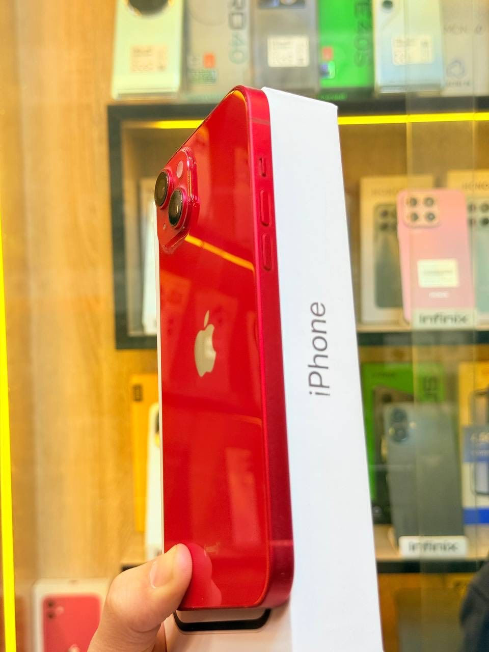 🔥🔥 اقوه عرض حالياً 🔥🔥
أيفون14 ابلاص ذاكره 128بطاريه87 بلادي لون مميز جهاز جديد يخبل ممبدل بي شي وتر بروف بالحاسبه  كله نورمال وبي ضمان 5 ايام كامل ملحقاته نموذج M لاصلي نضافه 100‎%‎   كنما فاتحه من الكارتون مكاني بغداد البياع شارع13 مركز الريس للموبايل
السعر 550 الف 
***********
