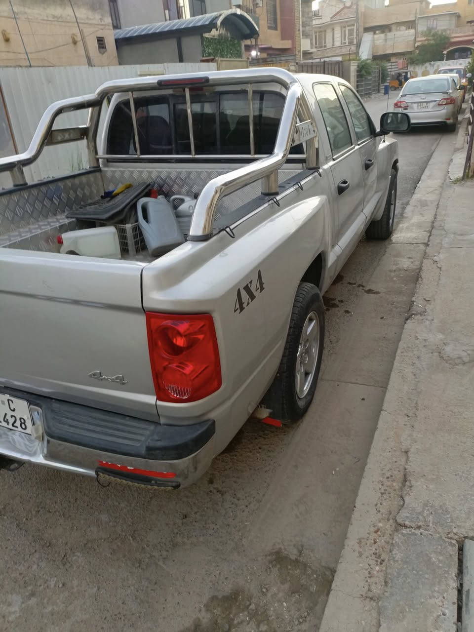 السلام عليكم
عندي دوج داكوتا موديل 2006محرك 3700كير عادي بيكب إب دبل قمارة باب عريض السيارة جاهزة السعر 90ورقة مكفولةعدا طخة خفيفة دبل أكسل فور ويل ماشية 125الف ميل الموقع بغداد الكرادة رقم الهاتف *********** رقم شمالي اربيل بسمي تحويل سنويتها 2028 وإذا اكوا مراوس
