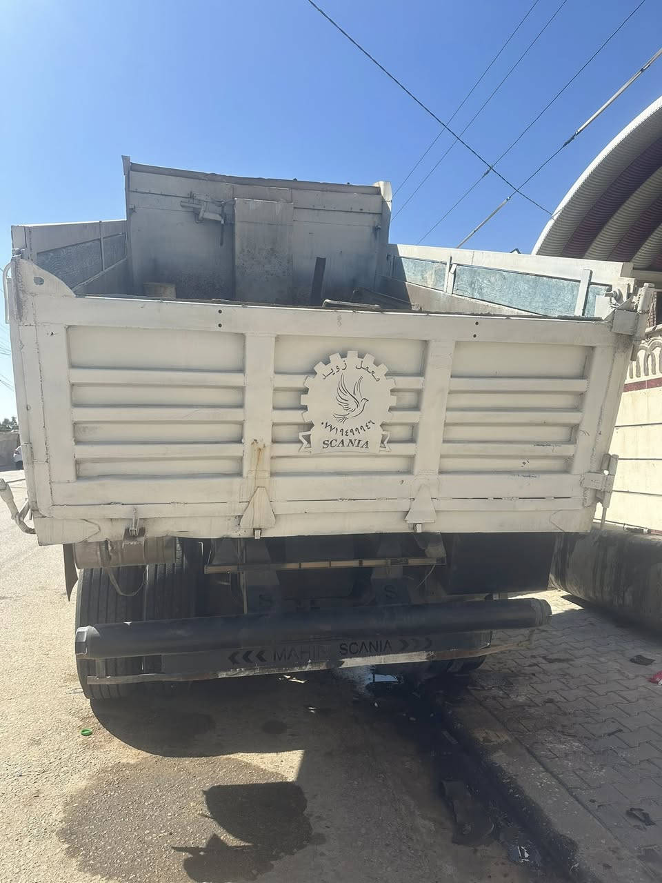 بدي للبيع نضيف …مكان نجف..***********
