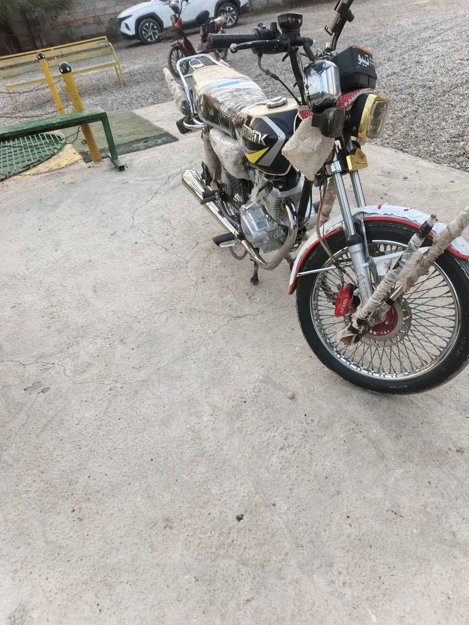 سلام عليكم دراجه تايكر لبيع موديل 23 كفاله اي نقص ما بيهه لسعر 550 وبيهه مجال مكاني لقدس ***********
