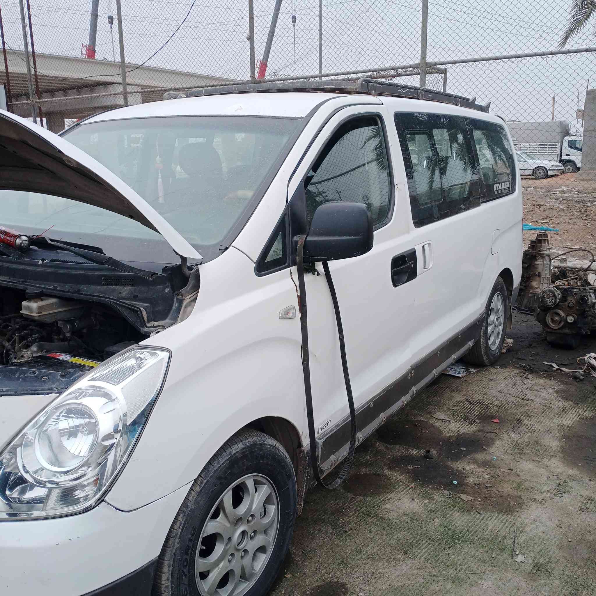 بيع مستعجل السياره كايمه السياره يم الفيتر ما عندي فلوس تصليحها موديل 2008 رقم نكليزي بسمي السياره مكان القاسم المو شراي لا يخابر ***********
