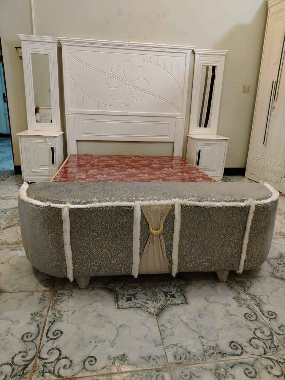 السلام عليكم
غرفه نوم مستخدمه ٢٠ يوم للبيع ٨ قطع مع شازلون وطابوريه خشب عراقي مصبوغه حراري بعدها جديده السعر مليون و٢٠٠


**إذا كنت صاحب هذا الإعلان وتريد حذفه لأي سبب، رجاءا أرسل رسالة إلى الدعم الفني**