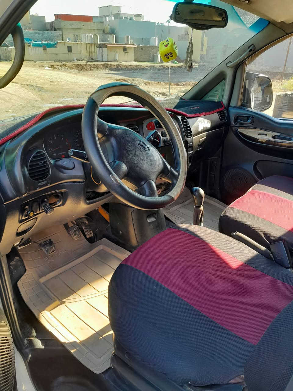 للبيع ستاركس 2002 للاس***********
