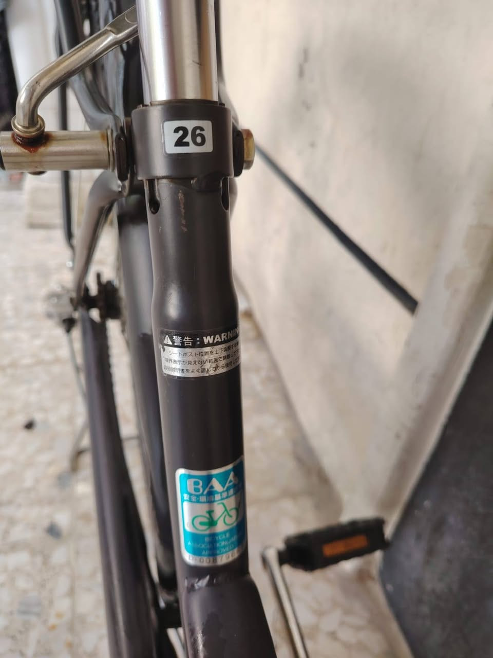 السلام عليكم ورحمة الله وبركاته
بيسكل بناتي حجم ٢٦ تاير عريض أوزان 
باله ياباني النضافه فول  
ماركه ( BOLDLINE) 
 سيبايه عضم اصلي
السعر (  160  الف ) 
كير دفن ٣ نمر شيمانو مختم 
موديل حديث ٢٠٢٢ زيرو 
 كير وحساس شغال فول
حساس شيمانو بطيخه شيمانو  
لون ميمز فيلي القطعه مختمه 
تاير عريض أوزان يتحمل وزن 
كشن طبي اصلي أوزان 
فول موصفات قطعه نضيفه 
العنوان بغداد منطقة الحبيبيه 
هاتف *********** 
الاستفسار واتساب
