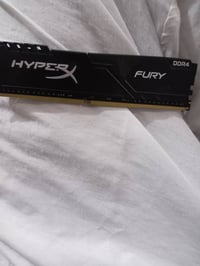 رامات ddr4 بسرعة 2400 و الرام الواحد حجمه 8 قيقا و اثنينهم 16 السعر ال...