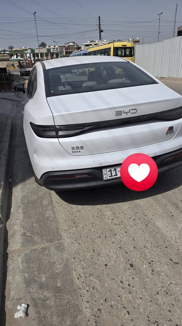 سلام عليكم عندي BYD سيل ٥ ماشيه ٥٠٠٠ (اريد مراوس لو سونك بلاس لو سونك L)للعلم السياره كفاله عامه***********
