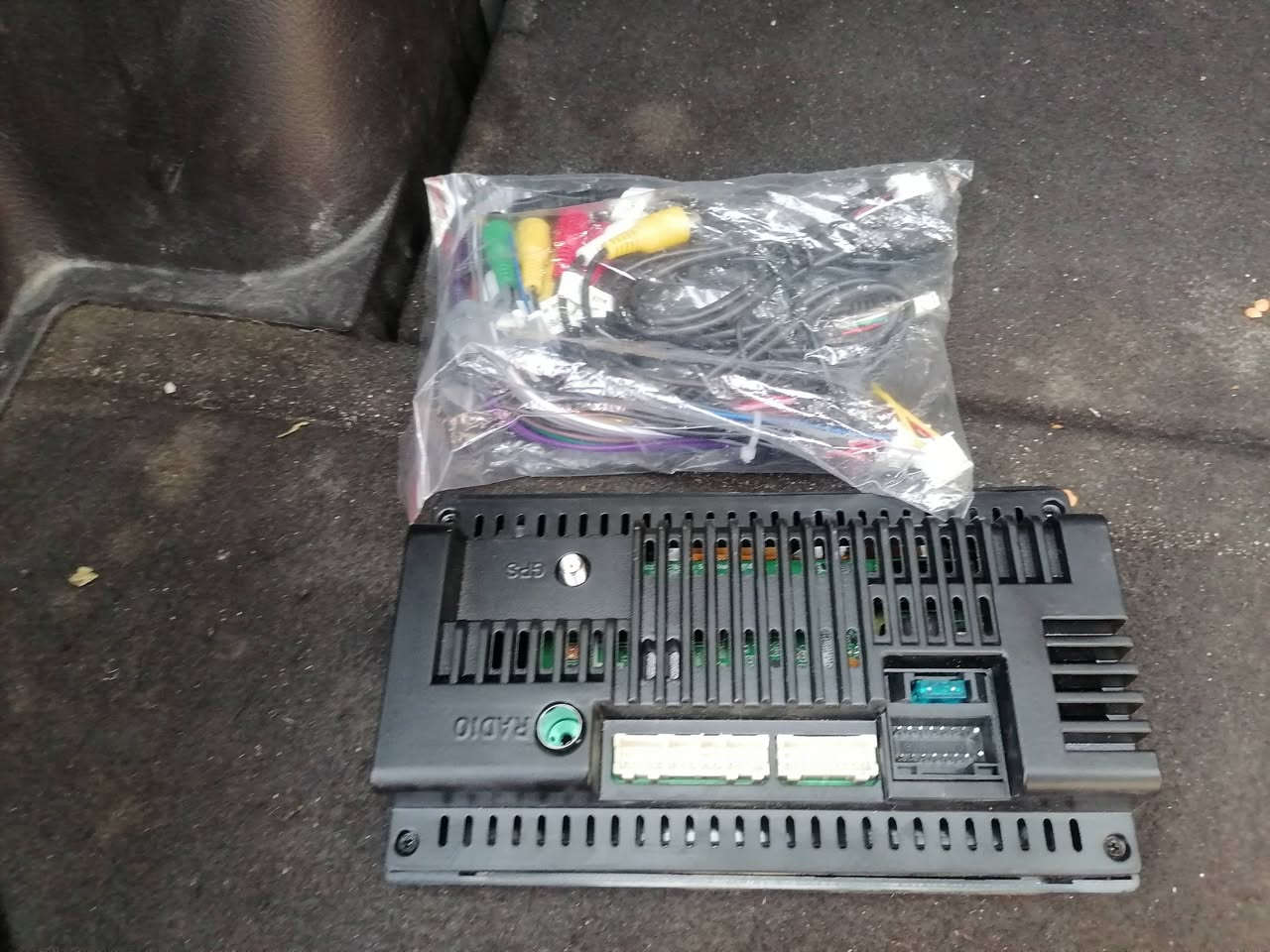 شاشت سياره جديده شتريناهة وماصارت علسياره مكان رميثه ***********
