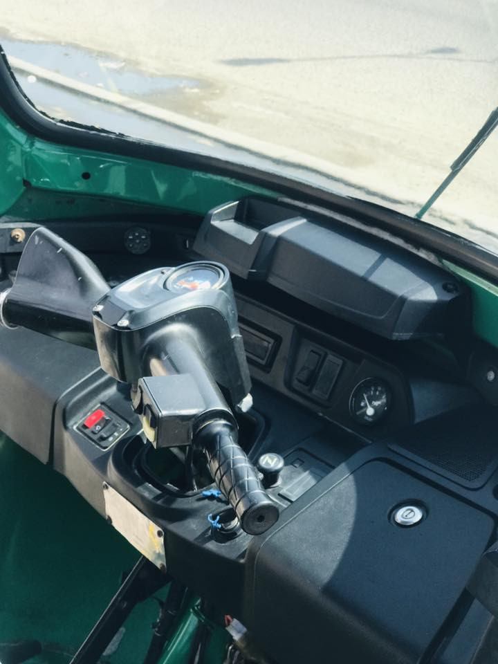 السلام عليكم تي في اس للبيع مكفوله بدي ومكينه بس ضربه بلغد راجعه بارد والباقي كفاله التكتك موديل 22 بشهر 11 محسوبه 23 بصمه رقم النگليزي يريد تحويل الولد التكتك جاهزه گبل الشارع عنوان بصره حيانيه اول لاين موبايل ***********
