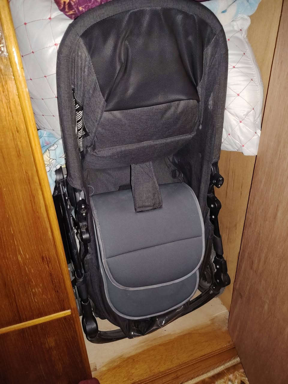 السلام عليكم
غراض للبيع سيارة وعربانة أطفال مكينة فراشة


**إذا كنت صاحب هذا الإعلان وتريد حذفه لأي سبب، رجاءا أرسل رسالة إلى الدعم الفني**