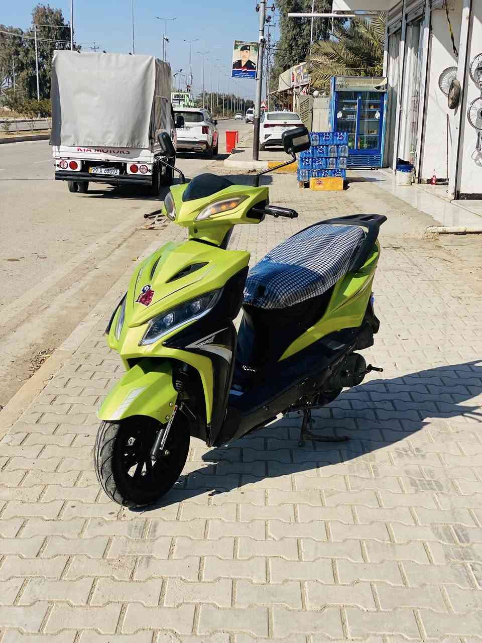 السلام عليكم دراجة للبيع موديل 2023نكرة سلف خير من الله مكان واسط قضاء لزبيدية مكلف بلنشر باقي تفاصيلها يم راعيها ***********لخاص مغلق 🔏🫶
