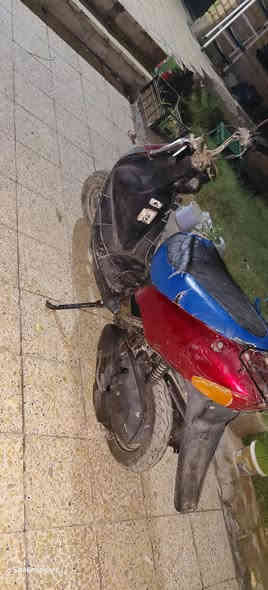 السلام عليكم ساسوكي  غراضهة موجوده وكهربائياته كله شغاله من السلف وغيره بس كايمه غير هاذه العيب مابيه للاستفسار ***********
