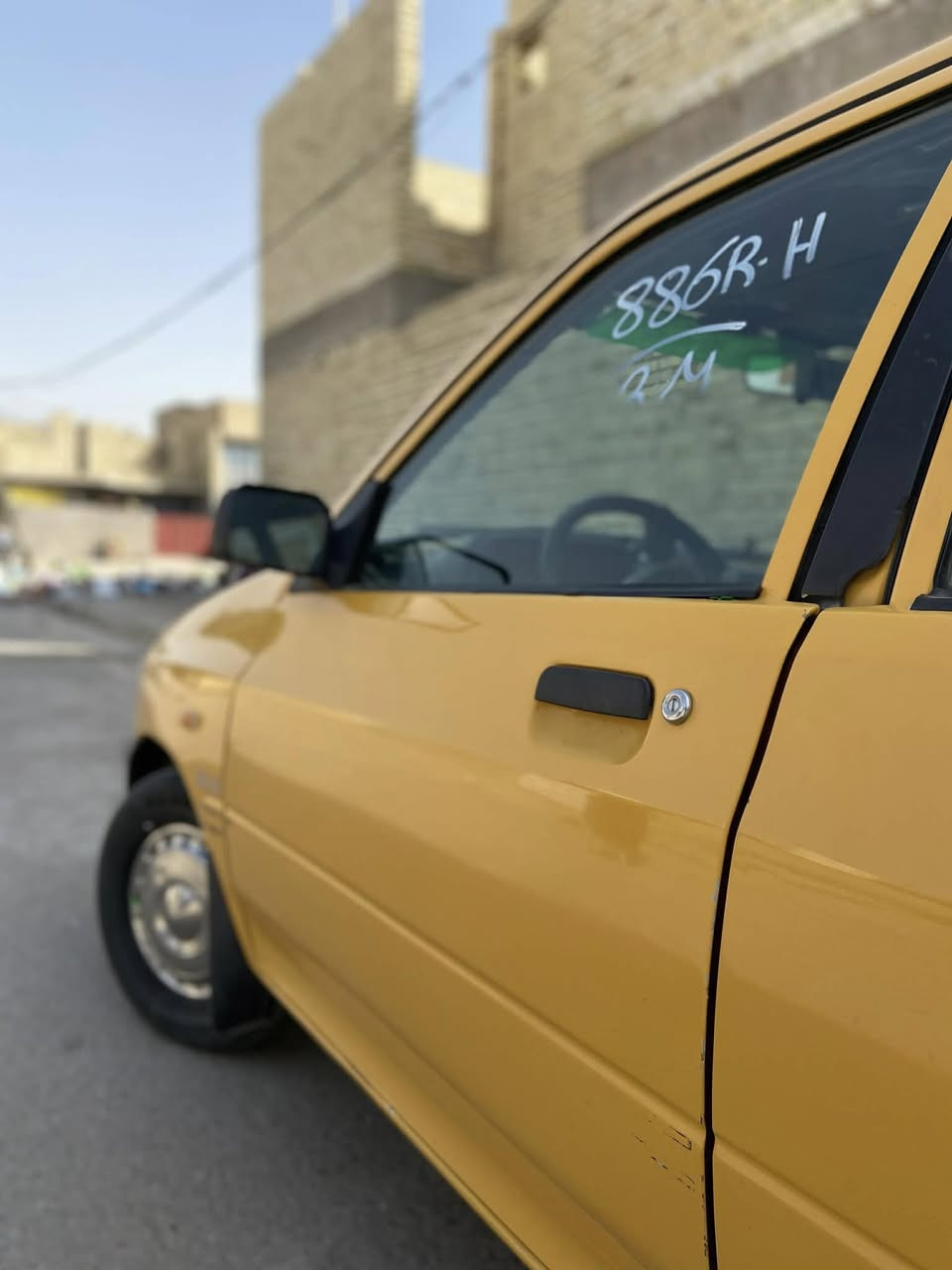 سلام عليكم سايبه للبيع موديل 11  كير ومكينه مكفولات سياره خير من الله كلج ذكي دوشمه جديد صدر امامي خلفي جديد مكاني بغداد اليوسفيه بيها وكله ابسمي راعيها جيراني وابن عمي رقم الهاتف *********** سعر 30 وبيها مجال
