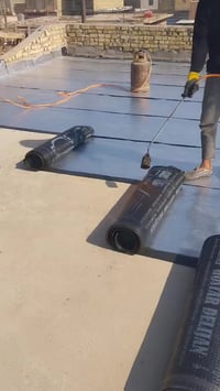 وبركاته   خليك مع ايزوكام الرفاعي هيه الوحيده راح تحمي سطحك من الأمطار...